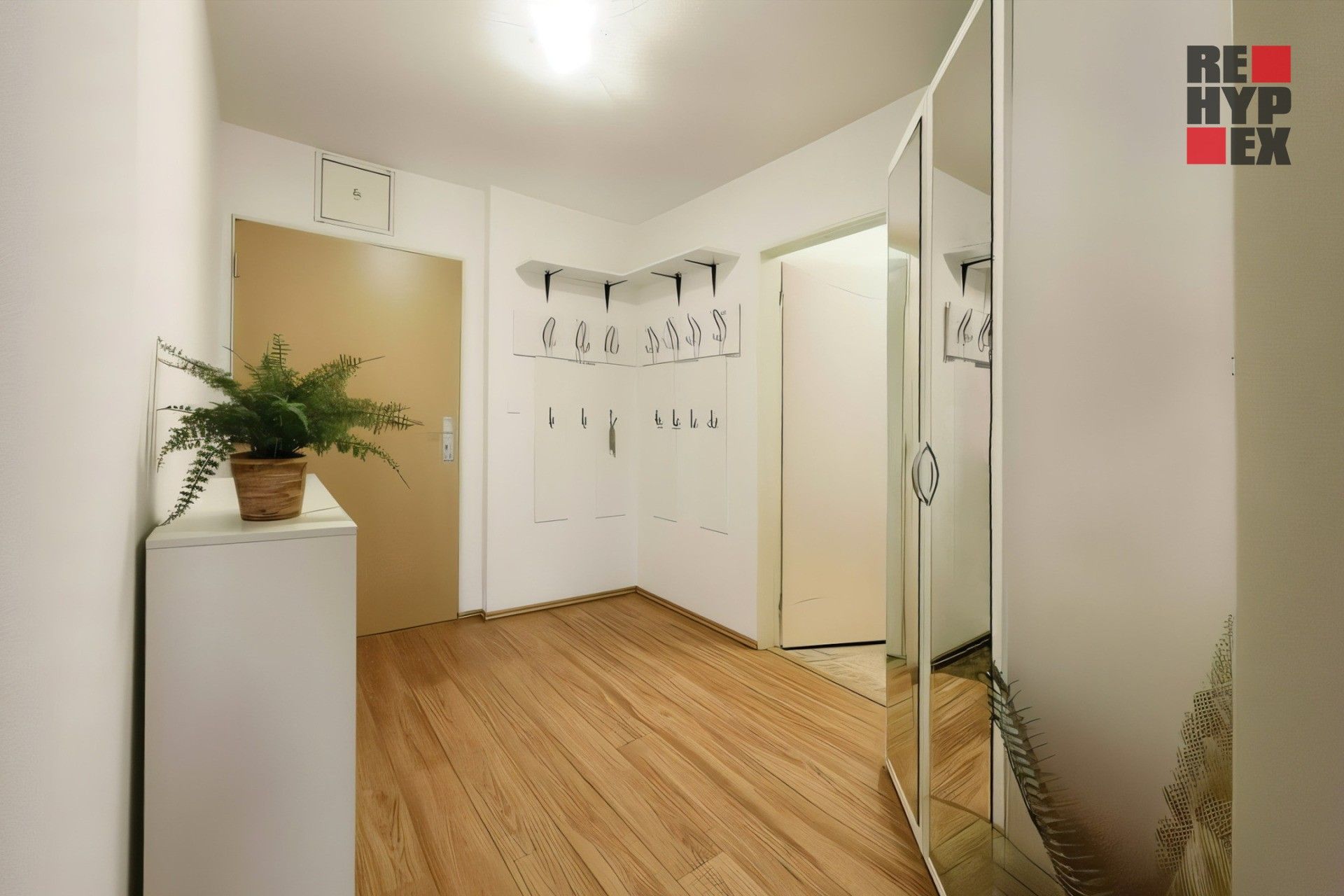 Pronájem byt 2+kk - Tatranská  , Liberec, 53 m²