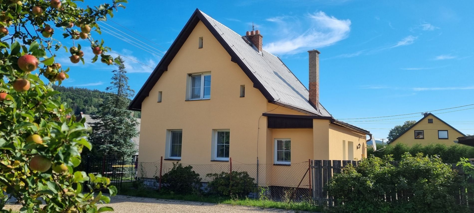 Prodej rodinný dům - Lipová-lázně, 140 m²