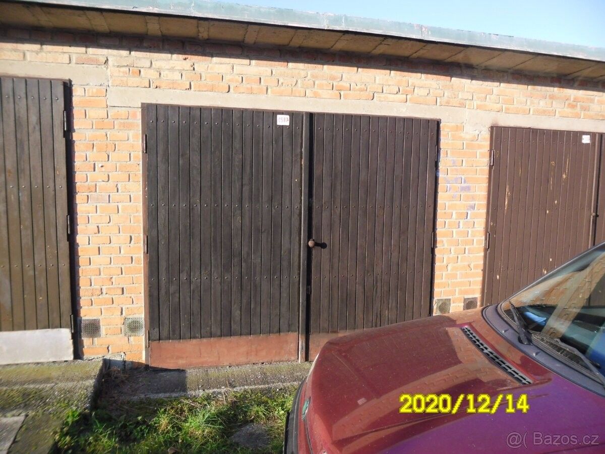 Garáže, Zlín, 760 01