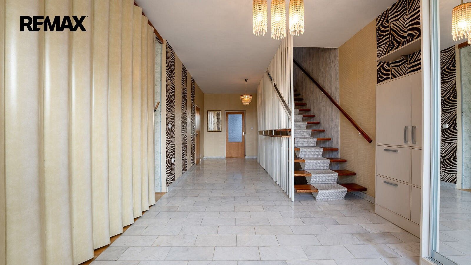 Prodej rodinný dům - Staré zámky, Brno - Líšeň, 284 m² - 5