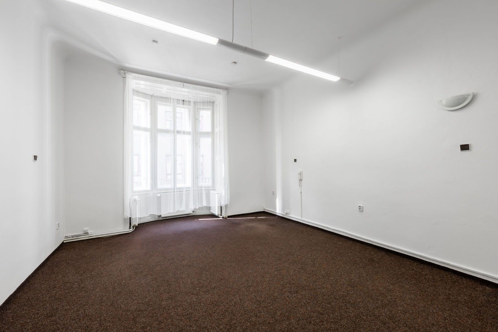 Pronájem kancelář - Sedláčkova, Vnitřní Město, Plzeň, 127 m²