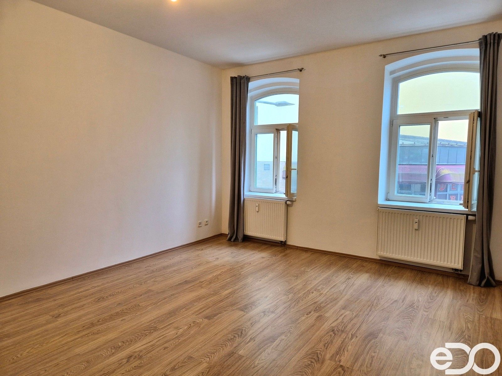 Pronájem byt 1+kk - Anenské náměstí, Jablonec nad Nisou, 31 m²