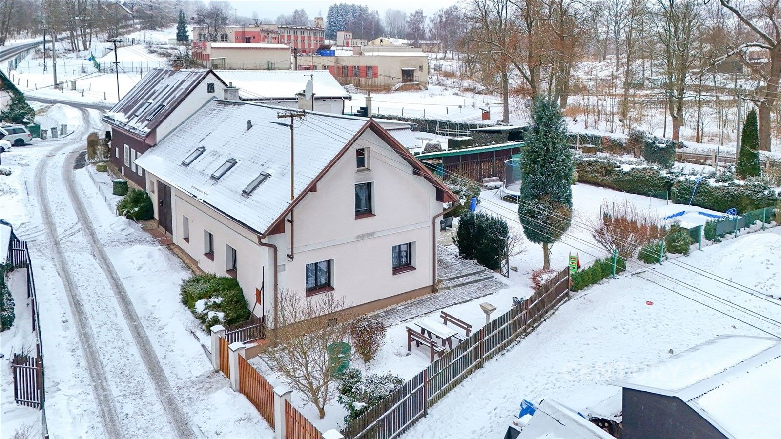 Rodinné domy, Dolina, Krajková, 145 m²