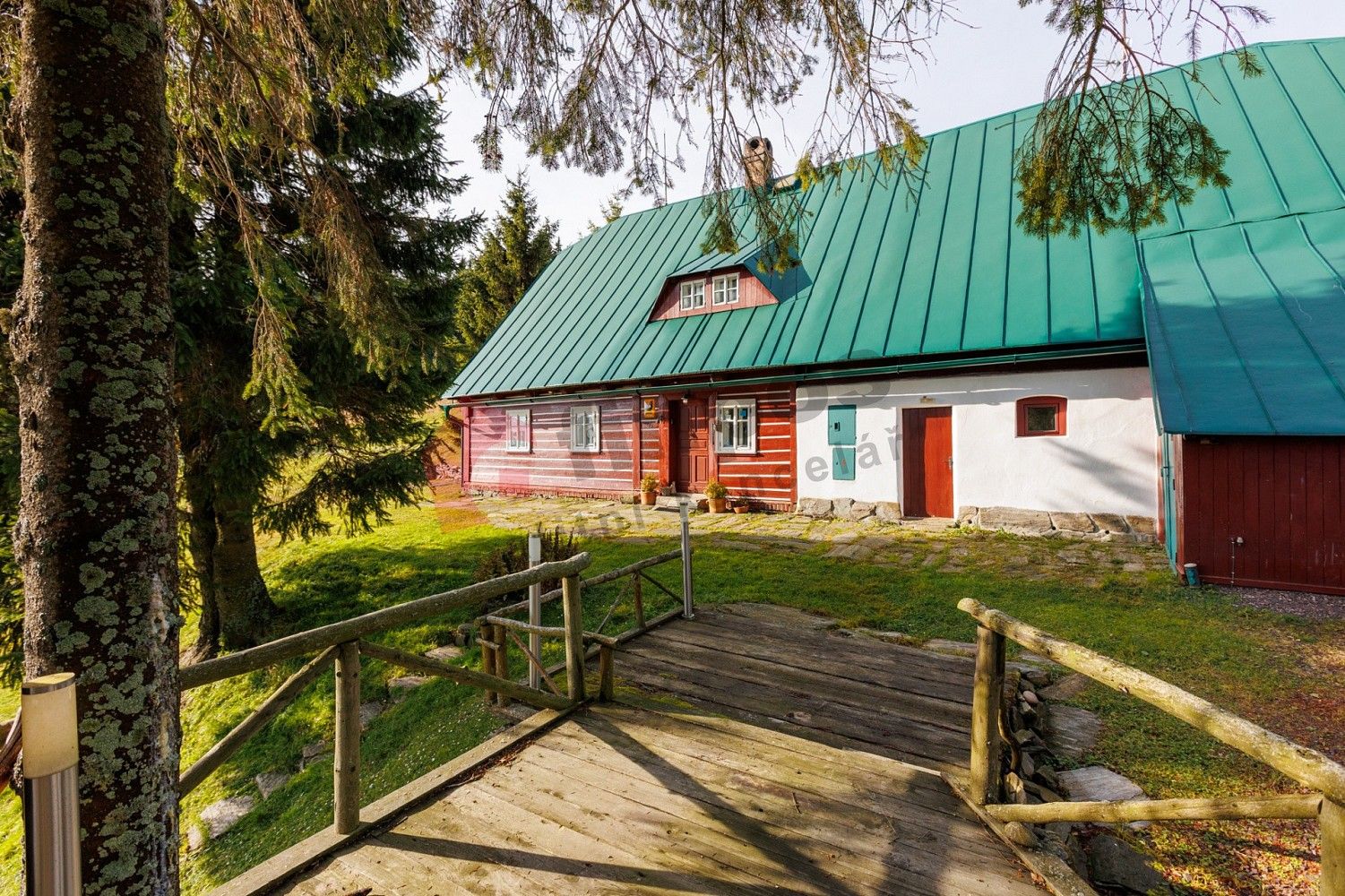 Ubytovací zařízení, Malá Úpa - Dolní Malá Úpa, okres Trutnov, Královéhradecký kraj, 233 m² - 2