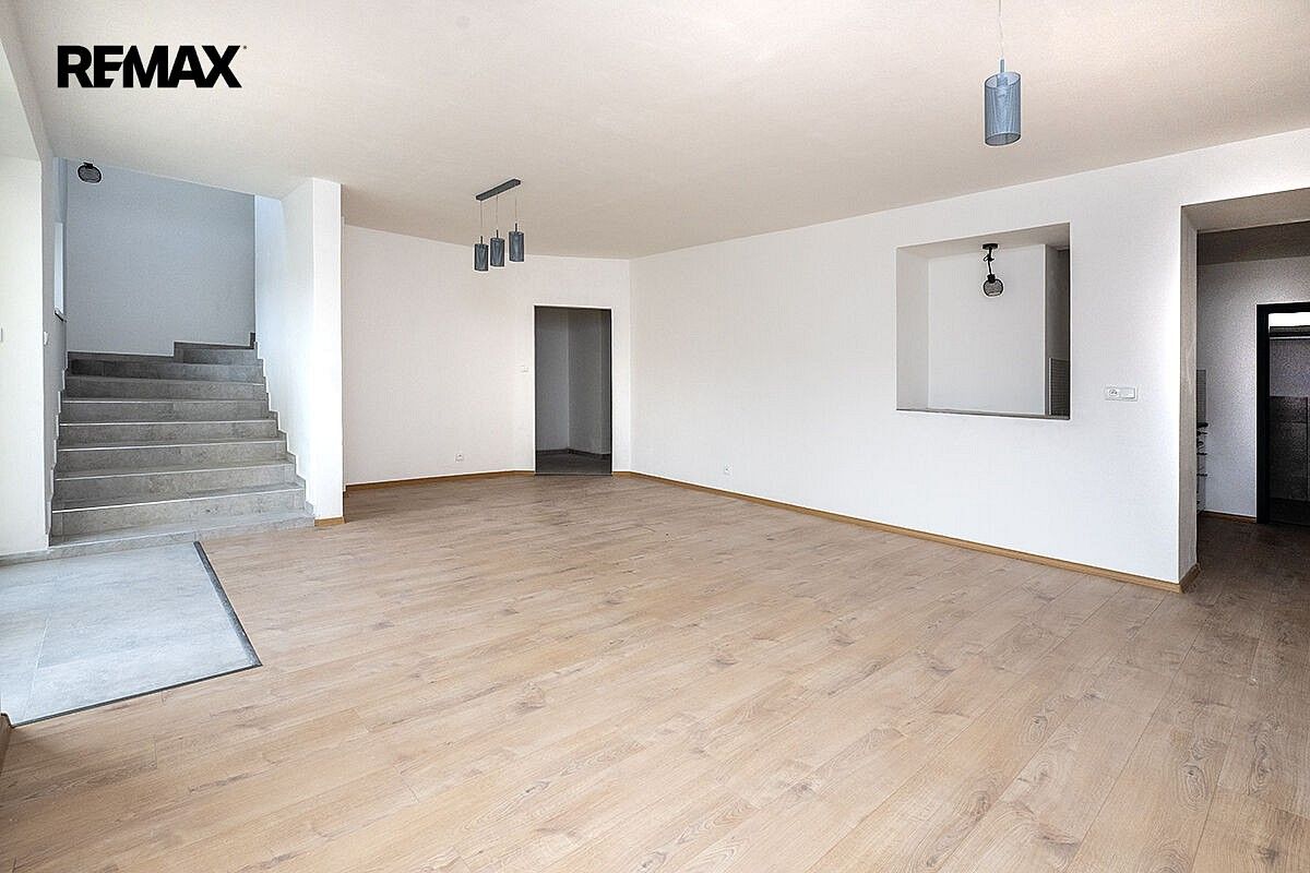3+kk, Komenského, Strakonice - Strakonice II, 103 m² - 2