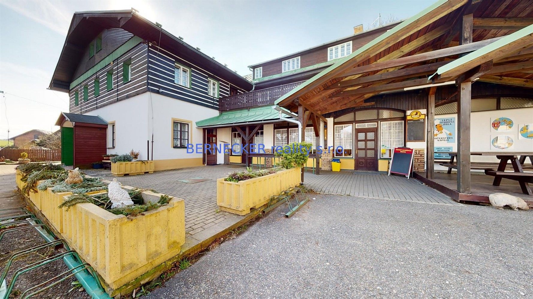 Ubytovací zařízení · 2 595 m² · Sněžné, okres Rychnov nad Kněžnou - 3