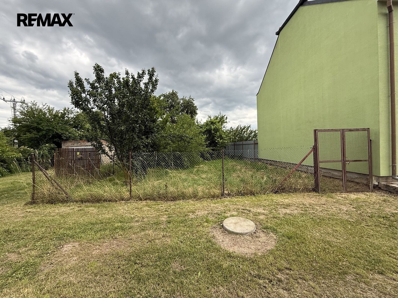 Pozemek pro bydlení, 857 m²