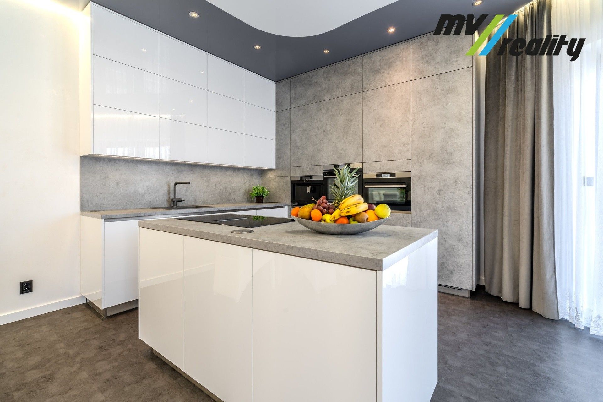 Prodej rodinný dům - Chotouň, Chrášťany, 196 m²