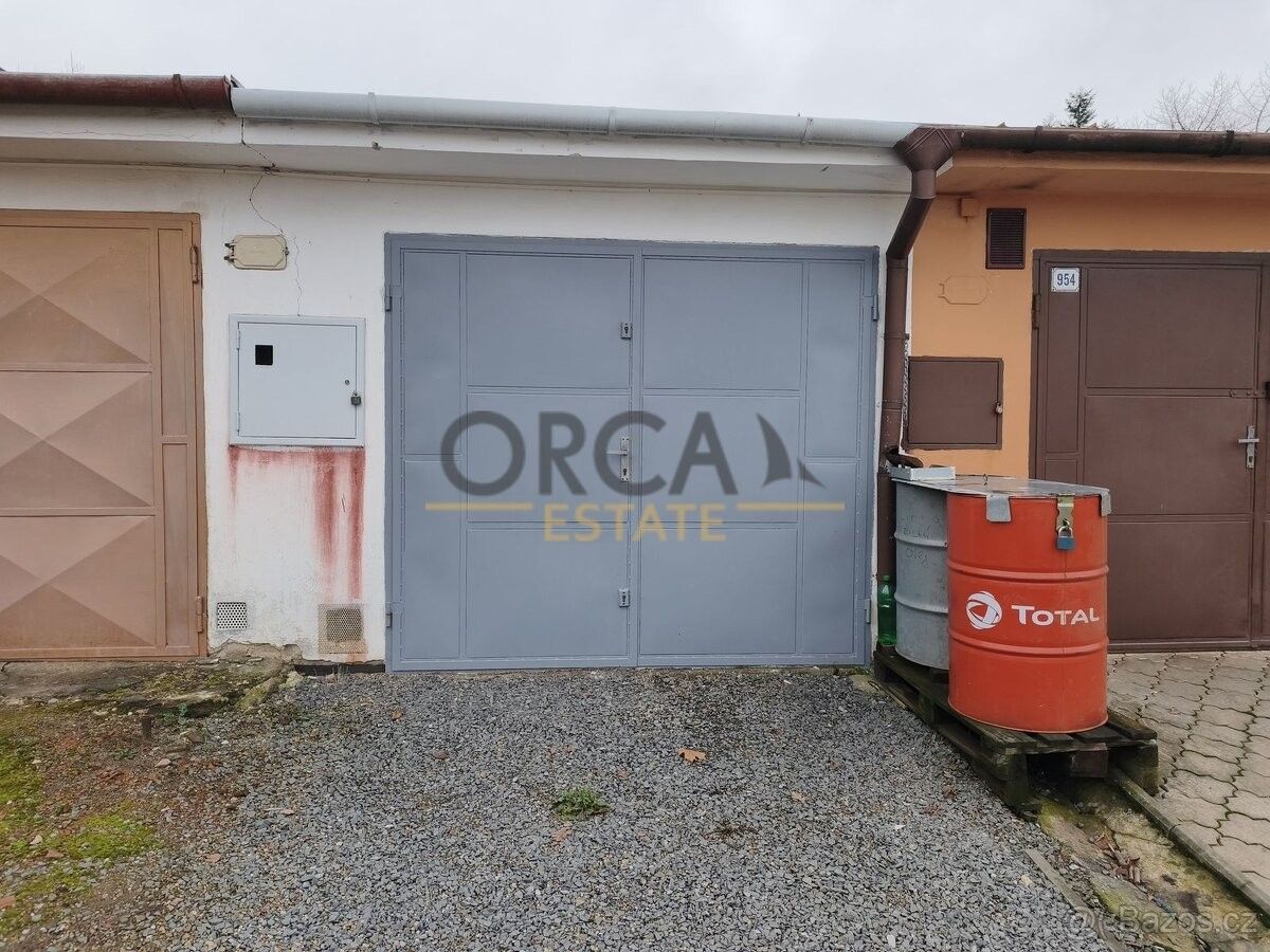 Garáže, Kyjov, 697 01