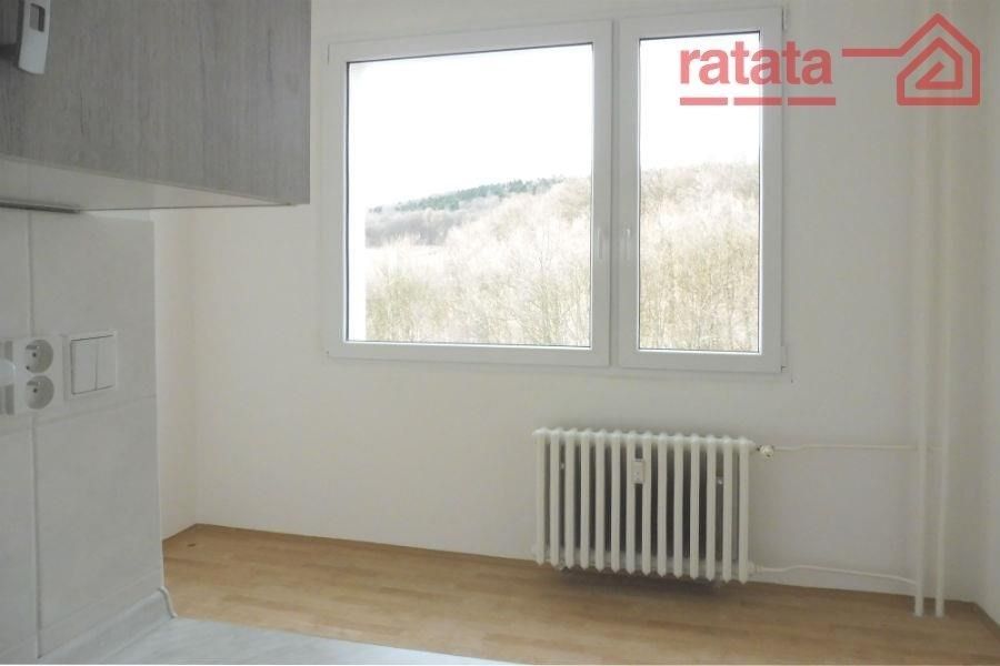 Pronájem byt 2+1 - 17. listopadu, Chomutov, 58 m²