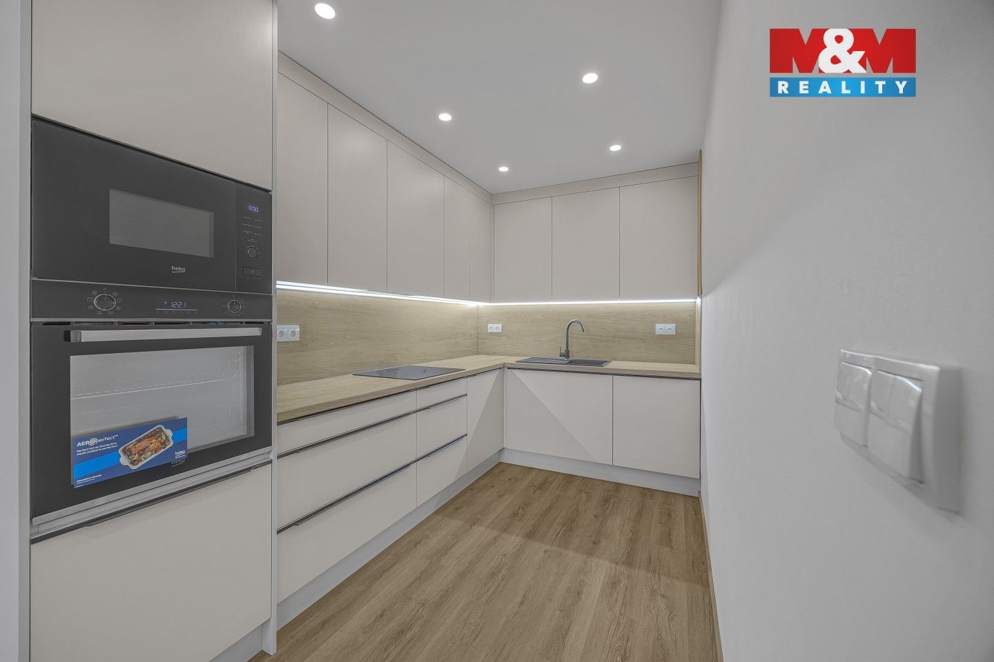 Prodej byt 4+kk - Topolová, Nymburk, 87 m²