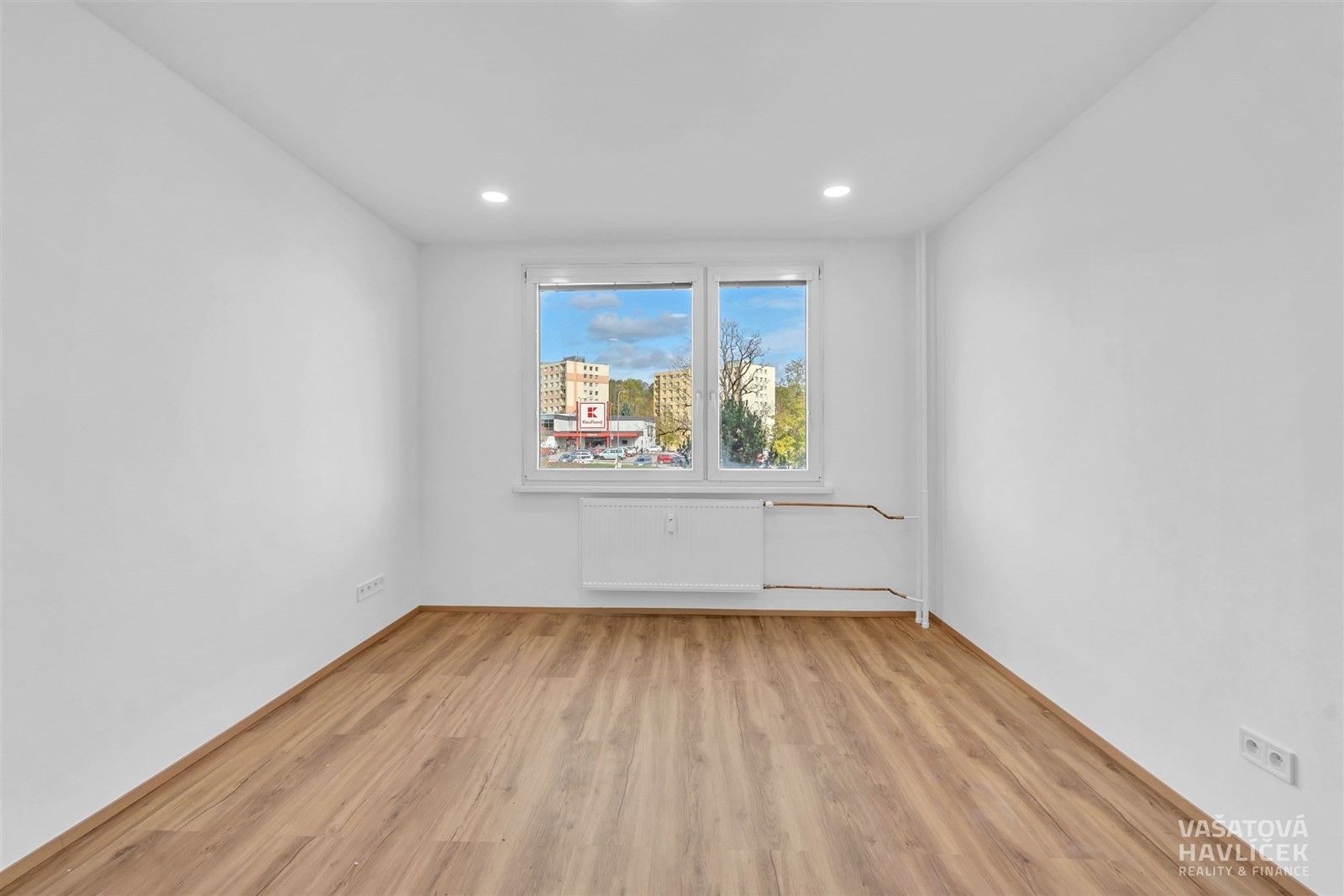 Pronájem byt 2+1 - Fialková, Trutnov Horní Staré Město, 58 m² - 5