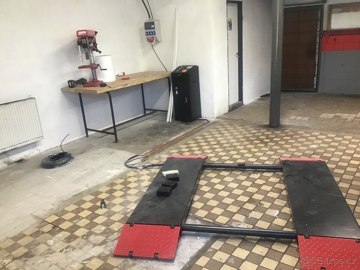 Ostatní, Kostomlaty nad Labem, 289 21