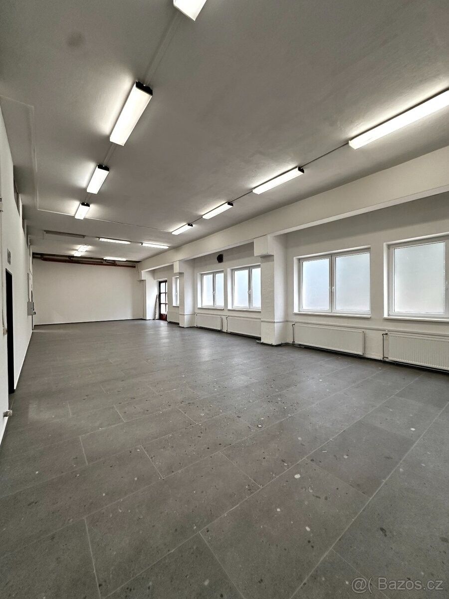 Kanceláře, Bašnice, 508 01