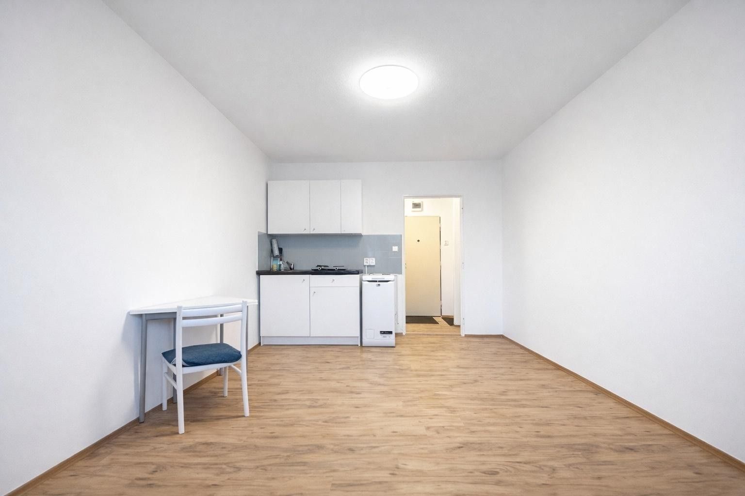 1+kk, Sokolská třída, Ostrava, 21 m²