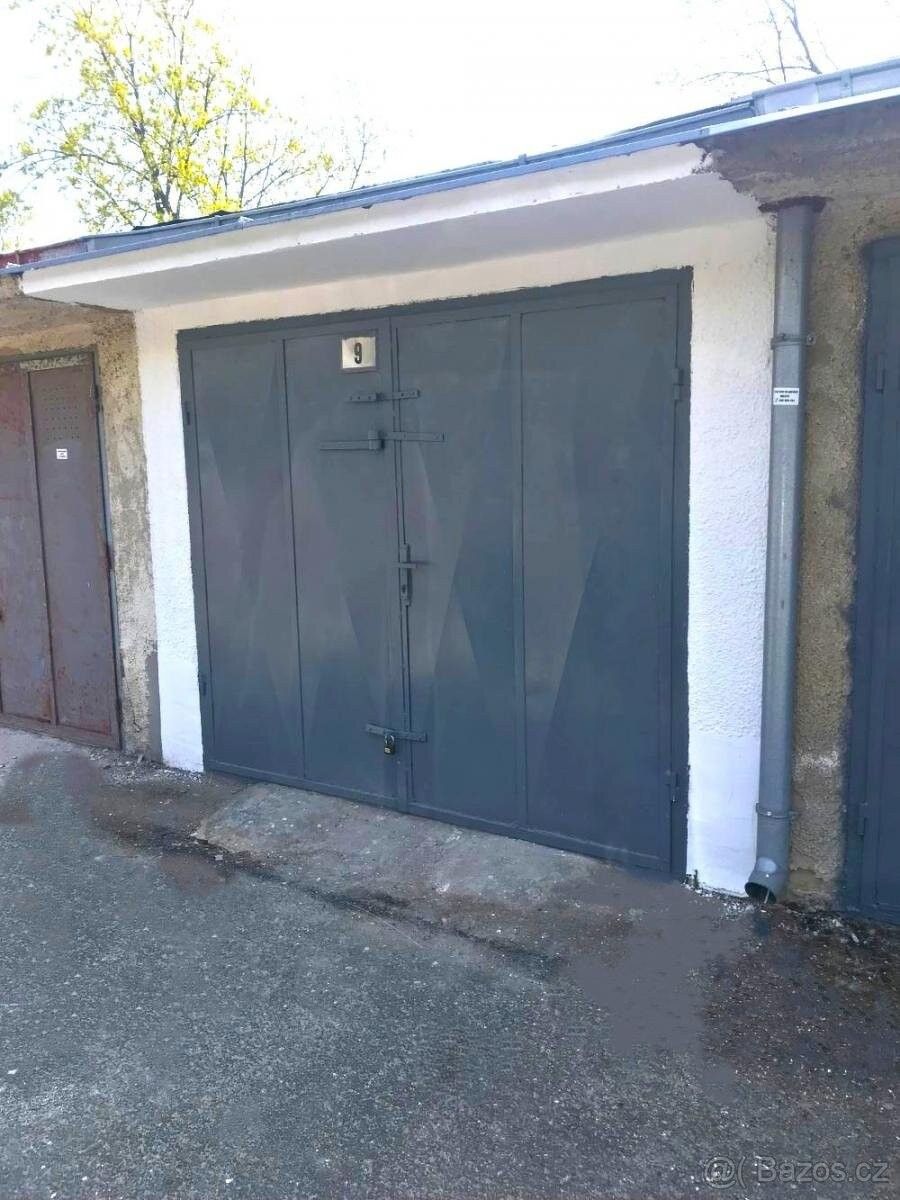 Garáže, Terezín, 411 55