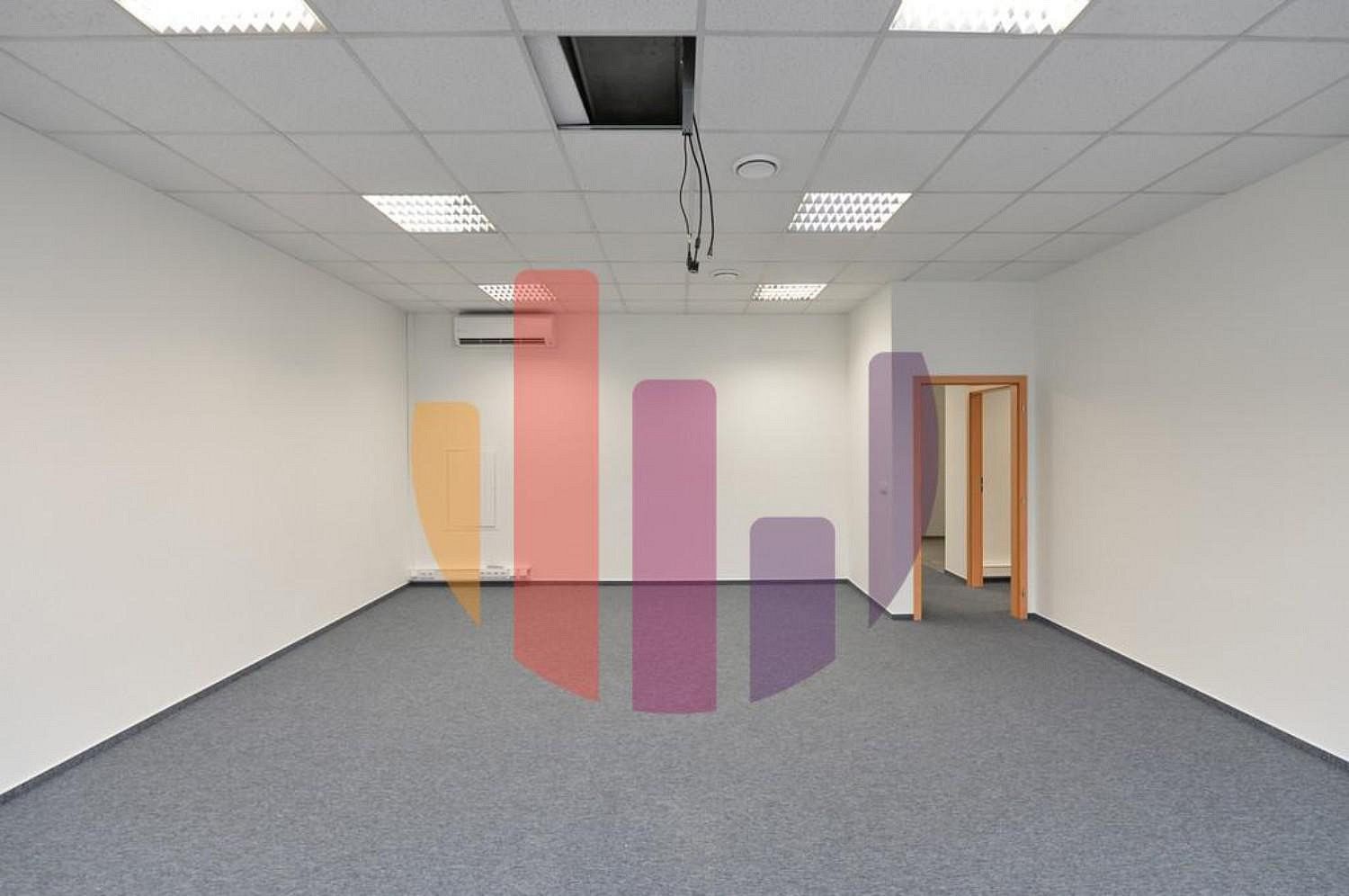 Pronájem kancelář - Praha - Libeň, okres Praha 8, Hlavní město Praha, 250 m² - 5