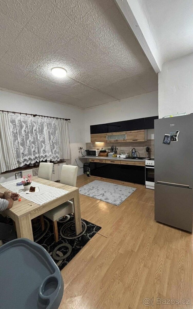 Byty, Hejnice, 463 62