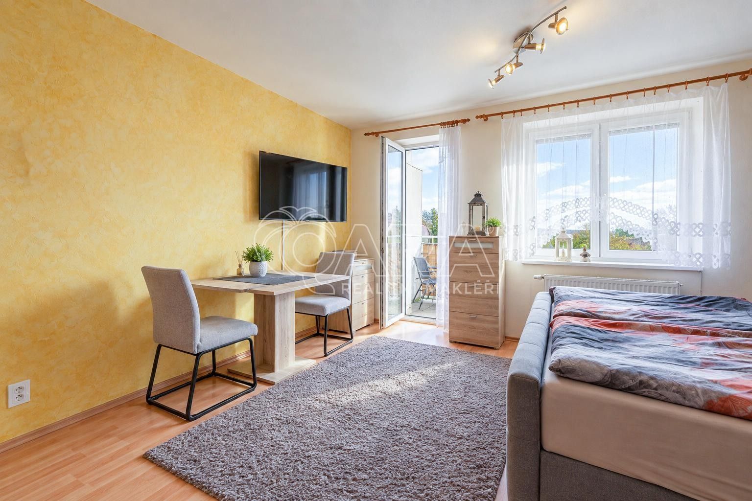 Pronájem byt 1+kk - Jezerní, Strakonice I, 31 m² - 5