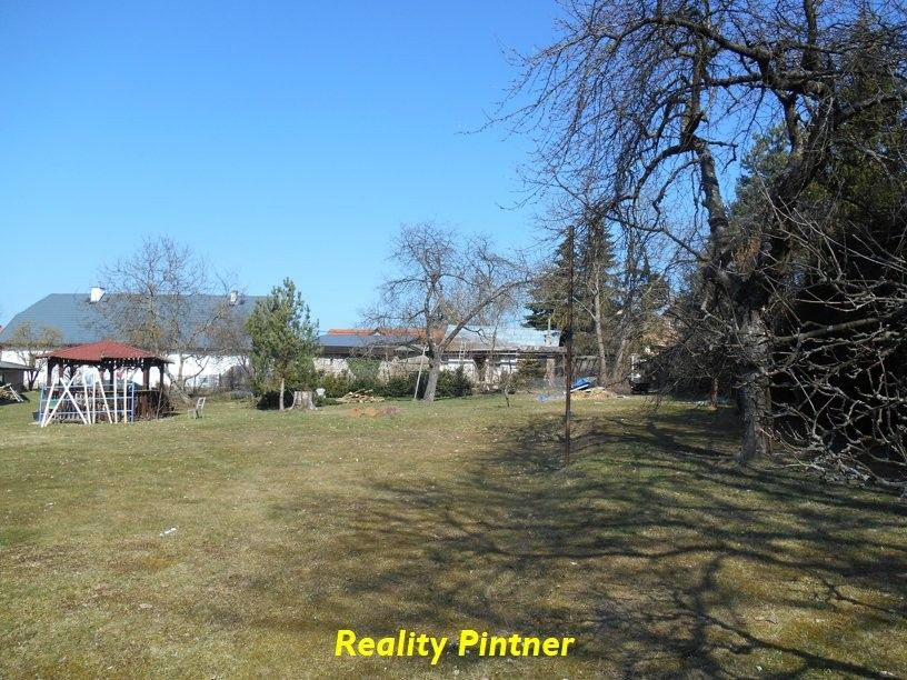 Prodej pozemek pro bydlení - Narysov