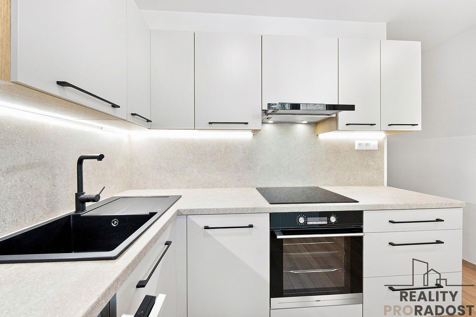 3+1, Cihlářská čtvrť 3111, Hodonín, 72 m² - 1