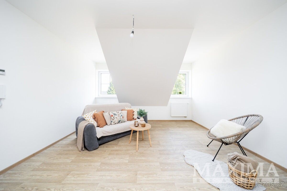 Prodej byt - Prachatice, 383 01