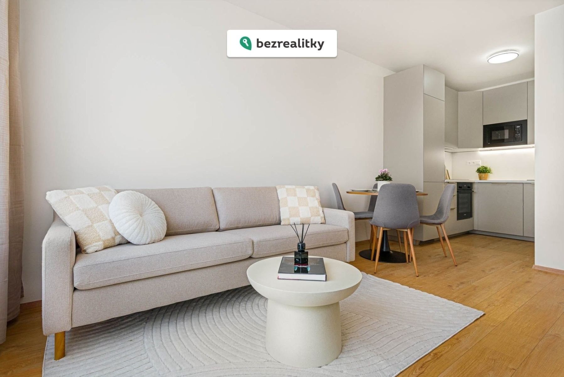 2+kk, Arnošta Staňka 1685, Praha Hostivař, 43 m² - 1