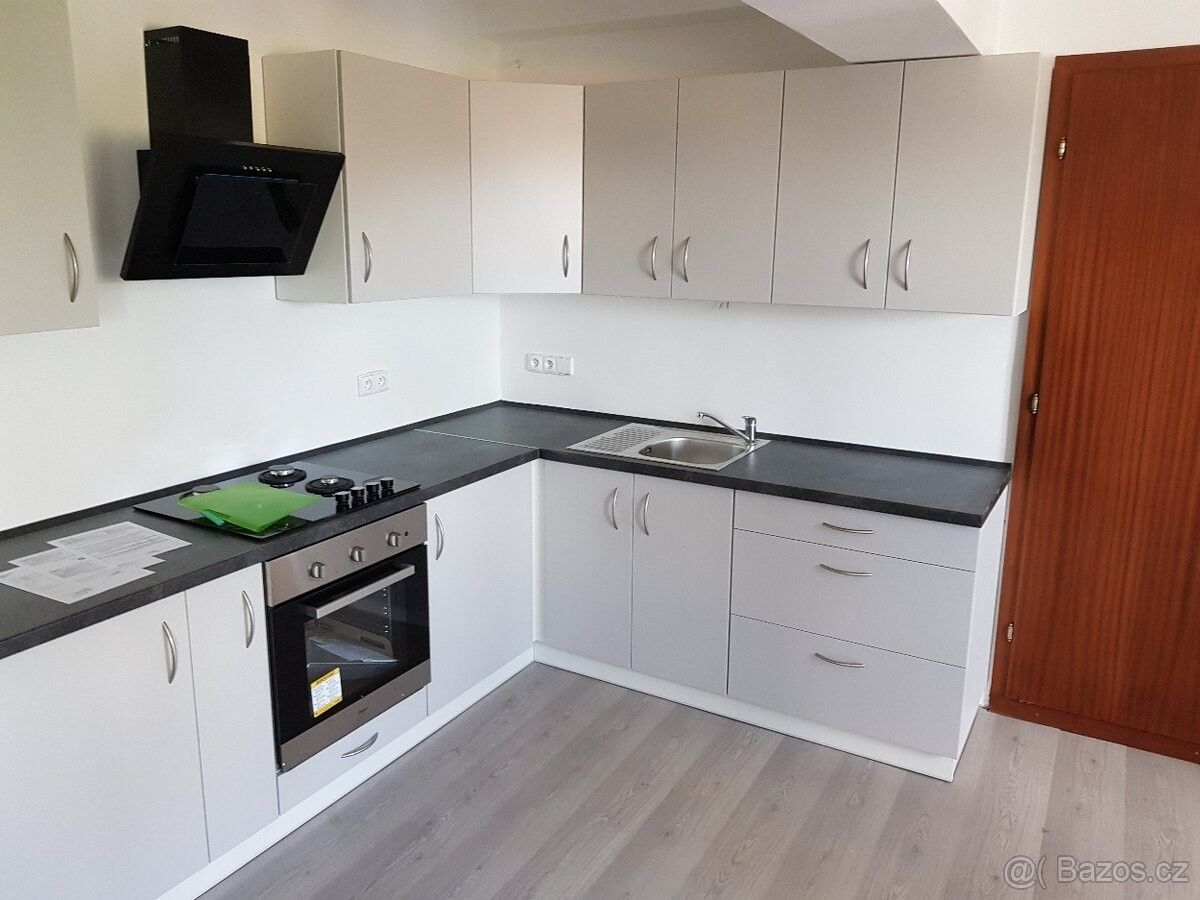 Pronájem byt - Jirkov, 431 11