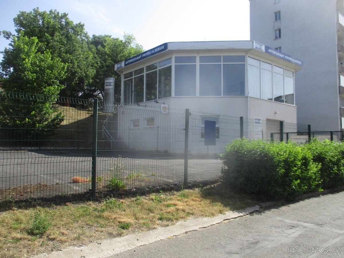 Pronájem obchodní prostory - Lišany, 269 01