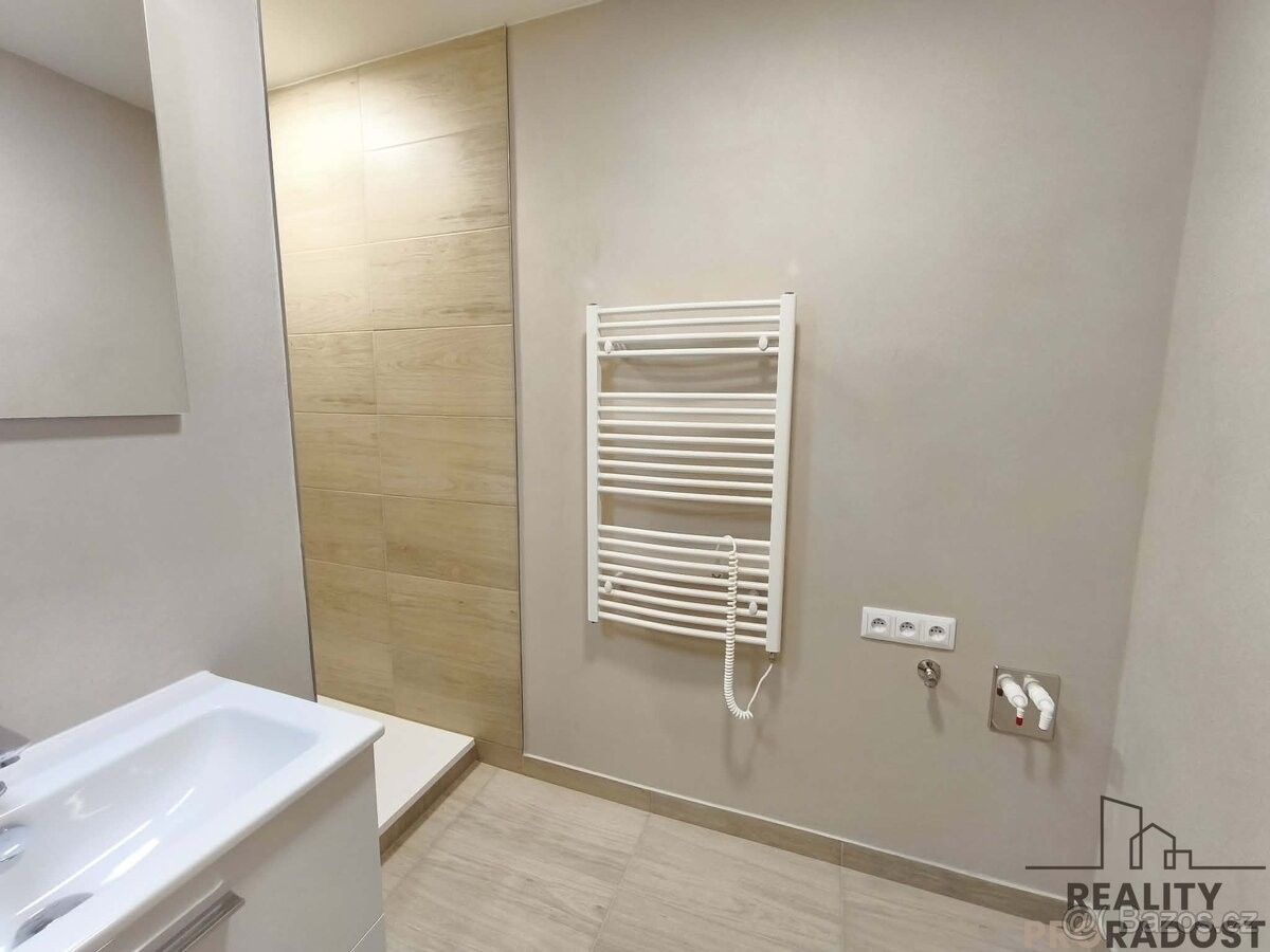 Pronájem byt - Holešov, 769 01