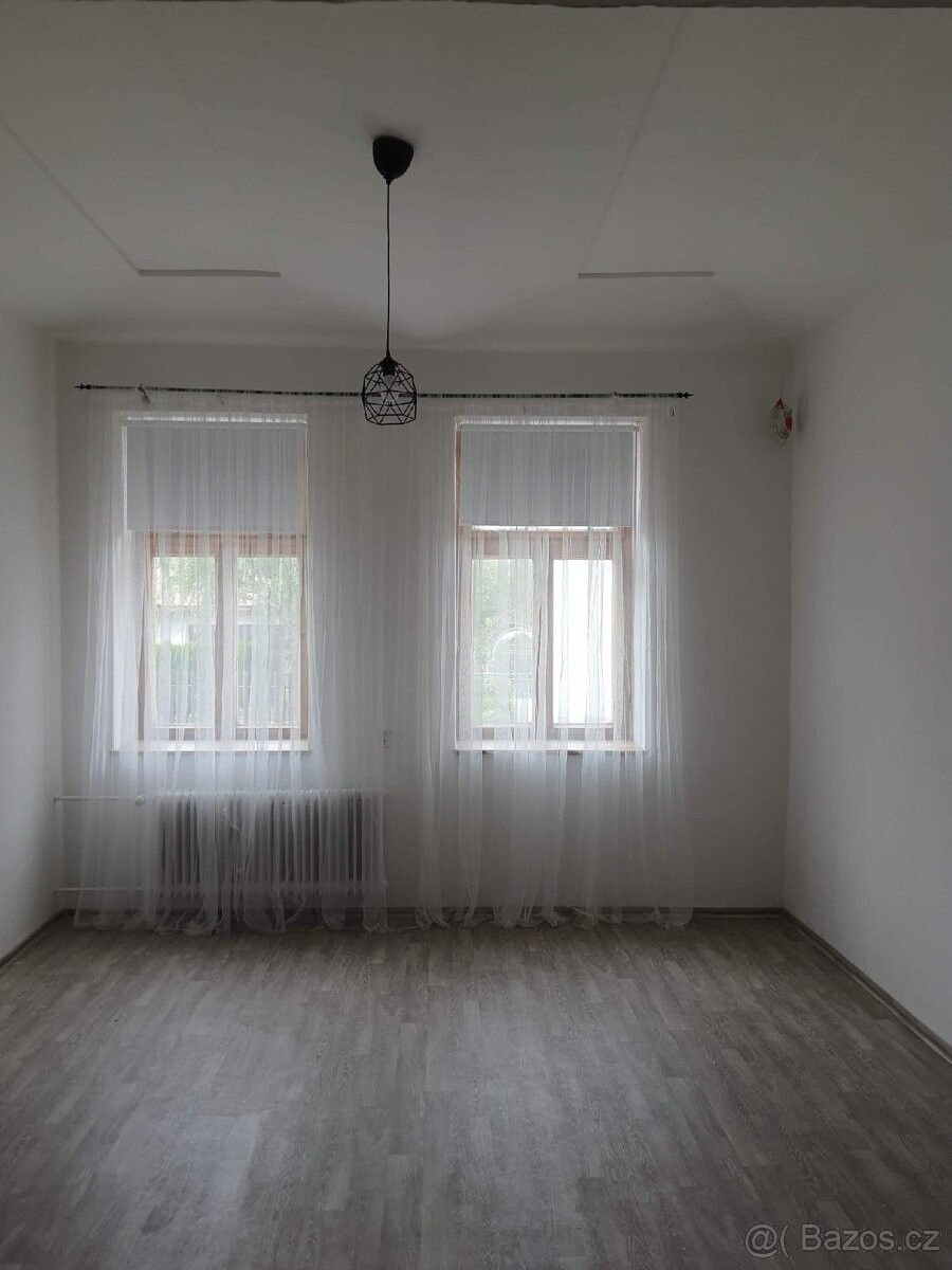 Byty, Opočno, 517 73