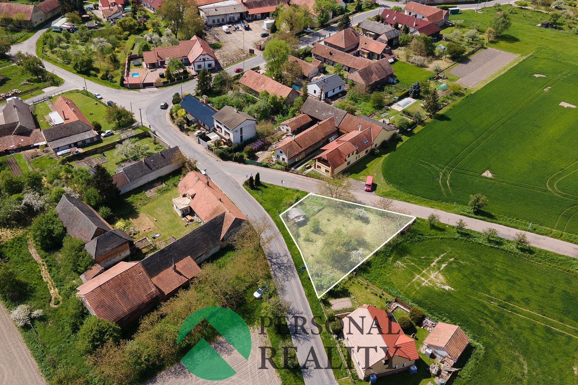 Pozemky pro bydlení, Moravany Platěnice - 1