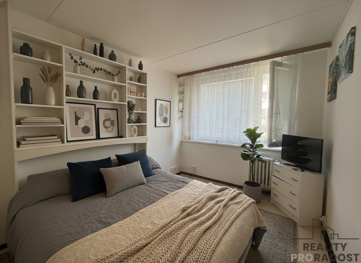 Byt 4+1 · 92 m² · K rovinám, Praha Jinonice - 4
