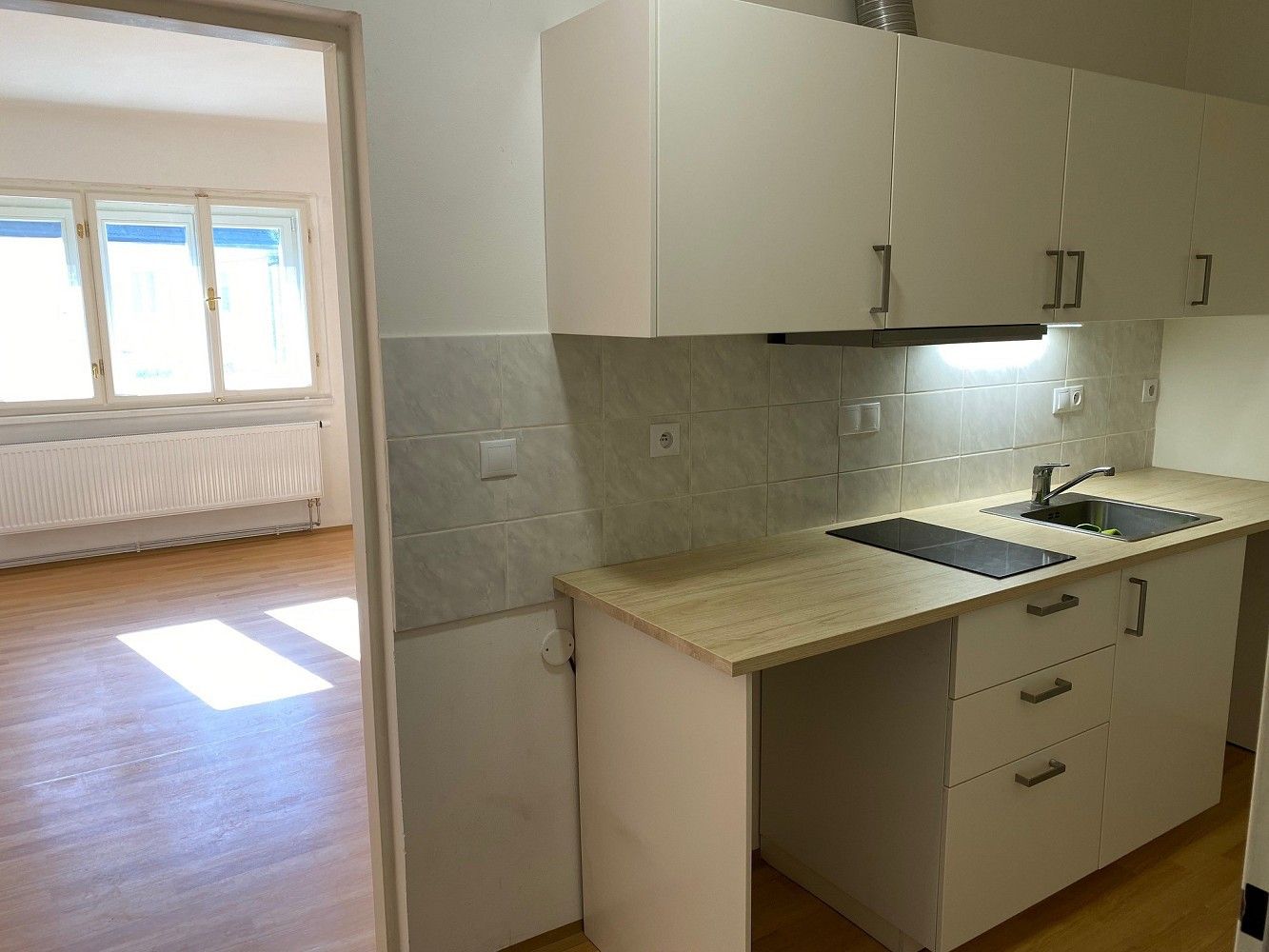 Pronájem byt 1+kk - Liběchov, okres Mělník, Středočeský kraj, 28 m² - 5