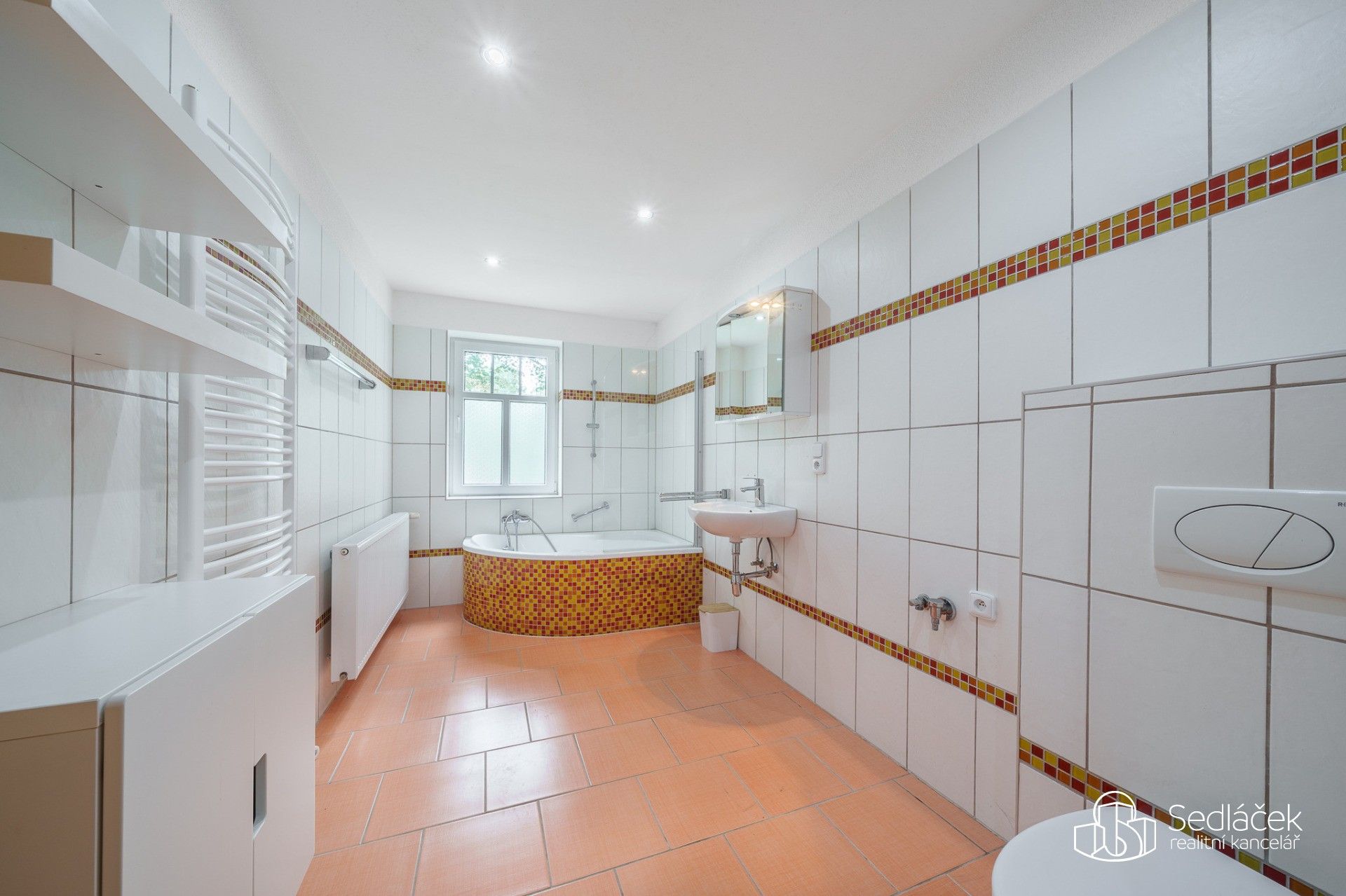 Prodej chalupa - Kostelní, Kraslice, 161 m² - 5