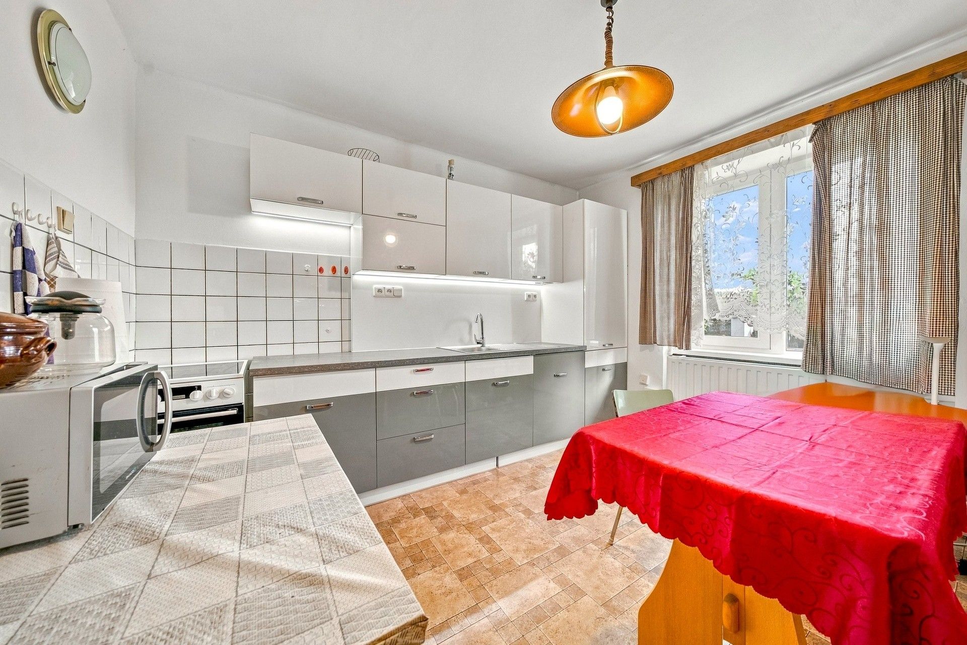 Prodej rodinný dům - Jiráskova, Hostomice, 134 m² - 5