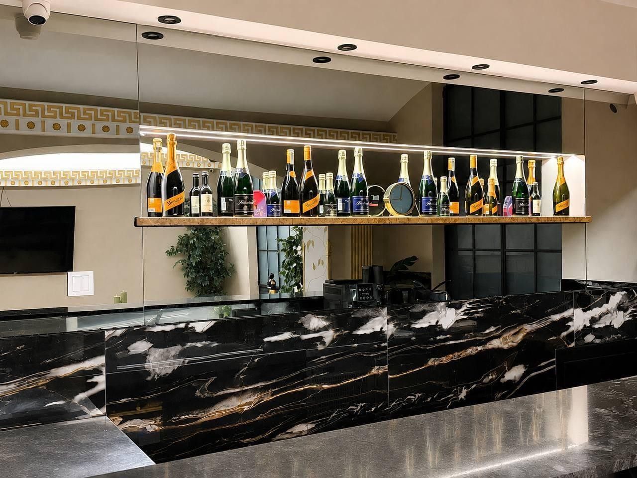 Pronájem obchodní prostory - Korunní, Praha, 256 m² - 5