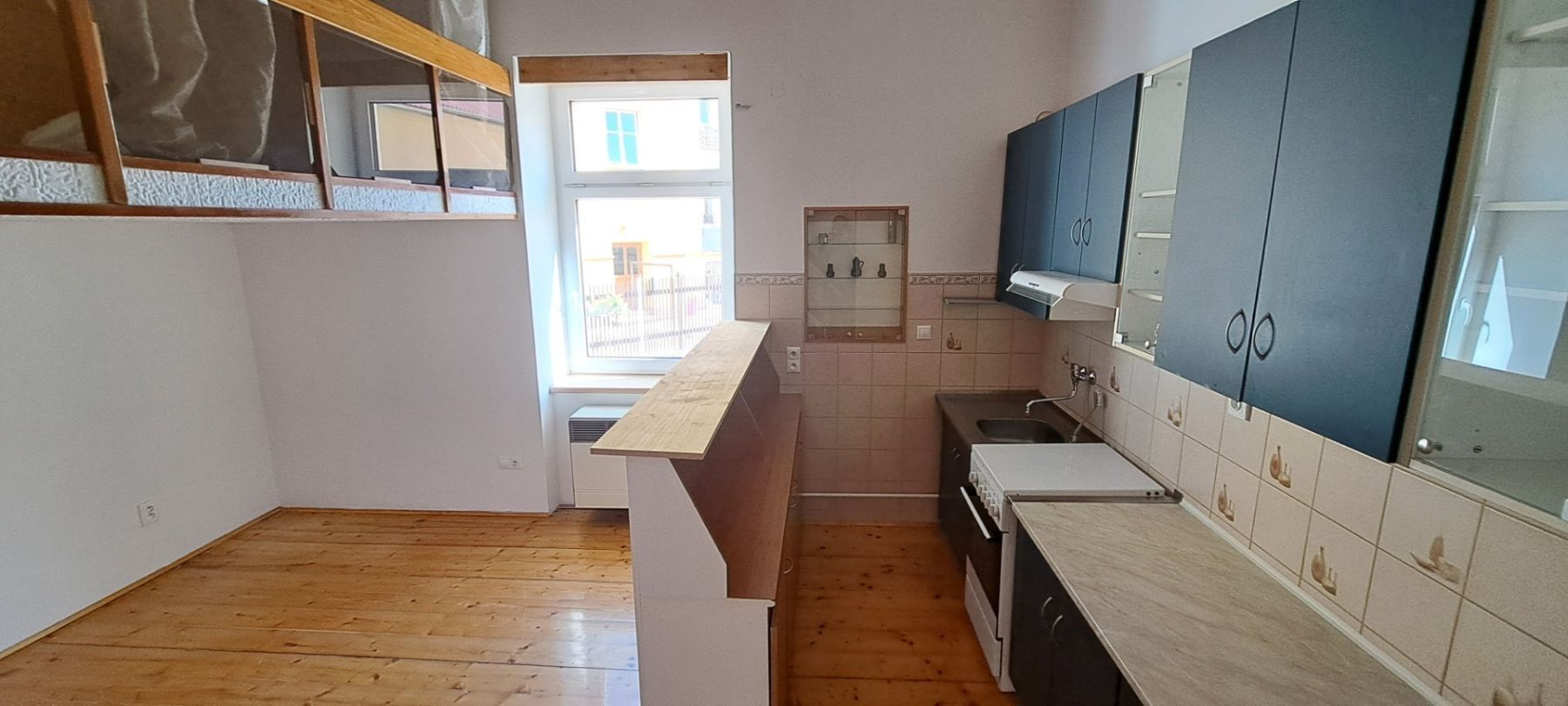 2+kk, U podjezdu, Olomouc - Pavlovičky, Olomoucký kraj, 80 m² - 1