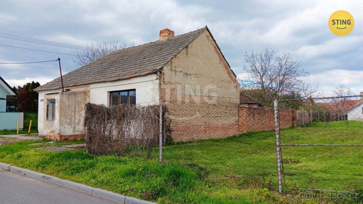 Rodinné domy, Hrabětice, 671 68