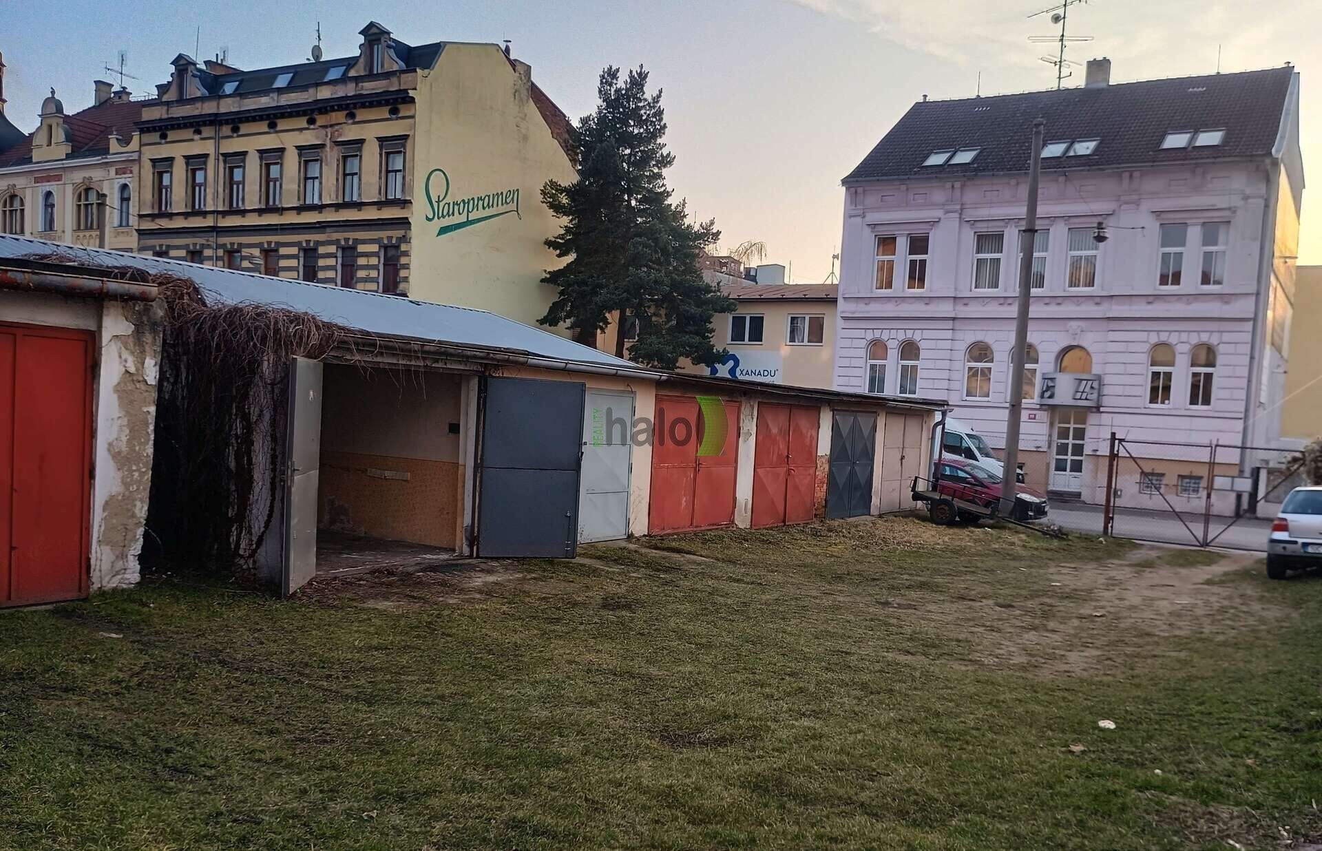 Garáže, Chelčického, České Budějovice, 19 m²