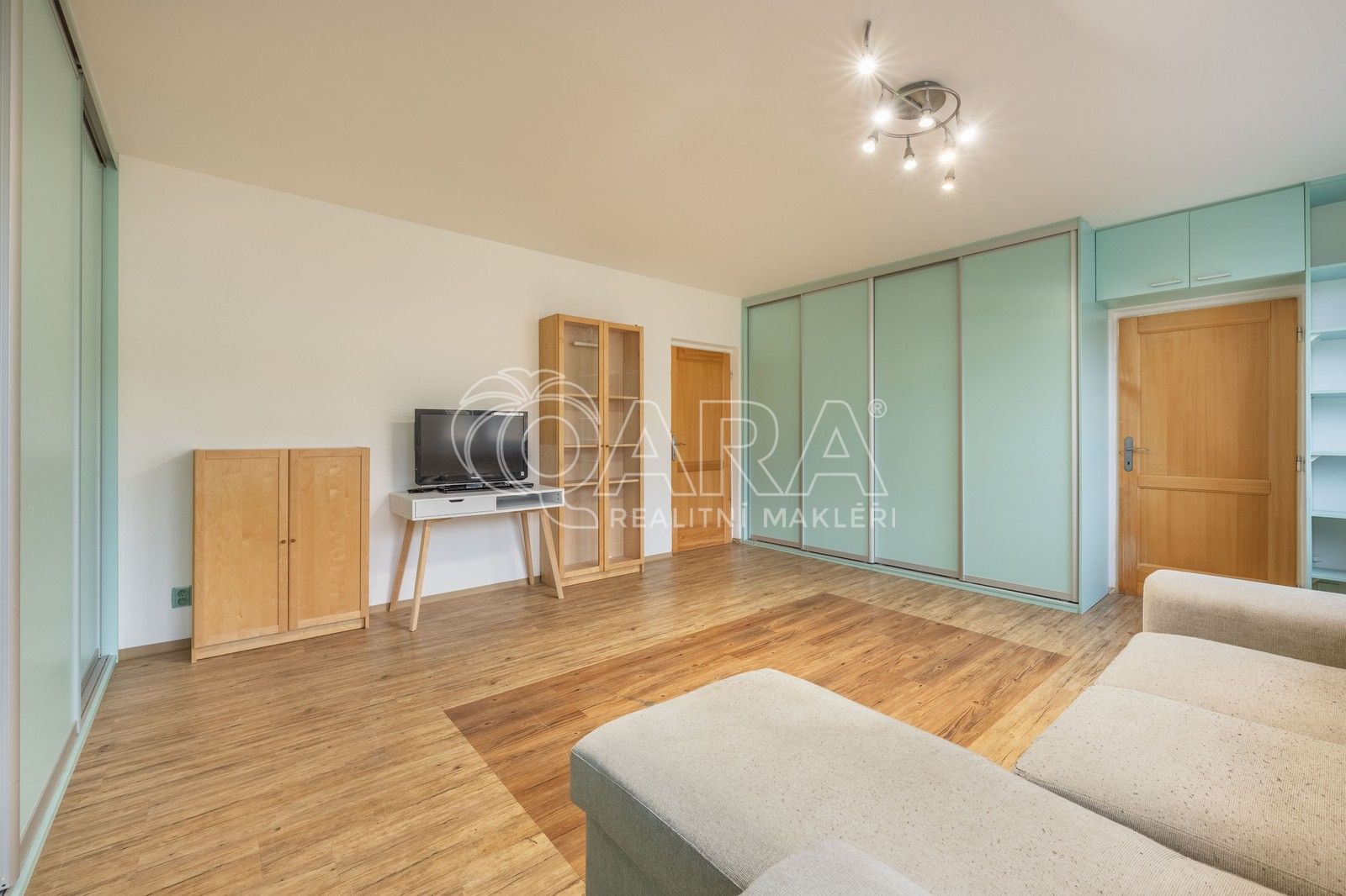 4+1, Imramovského, Jílové u Prahy, 85 m²