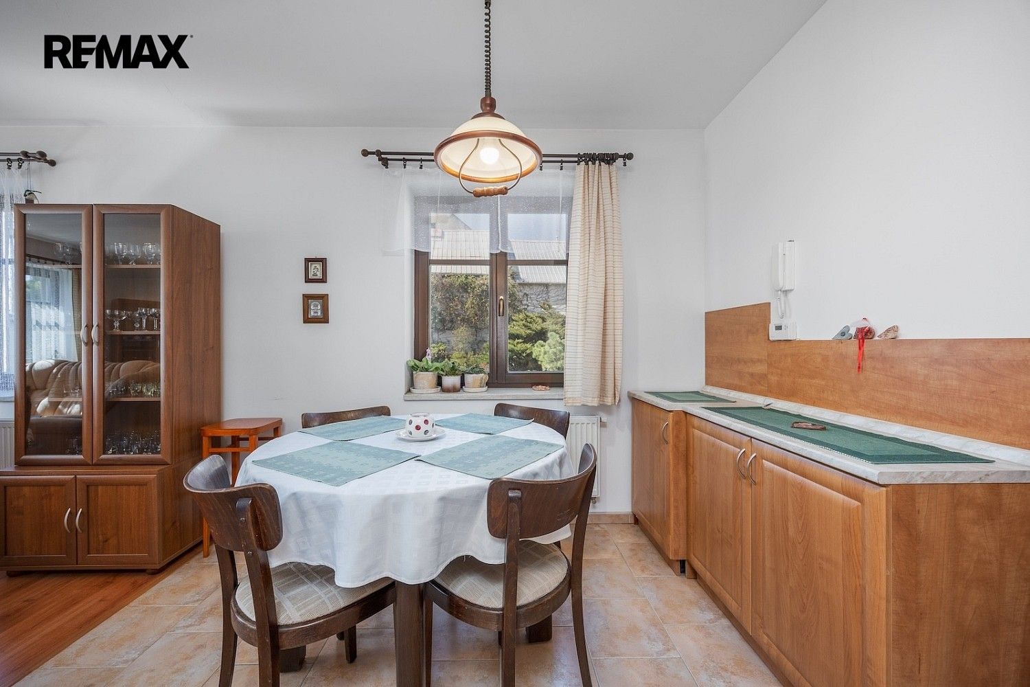 Prodej rodinný dům - Obříství, okres Mělník, Středočeský kraj, 299 m² - 5