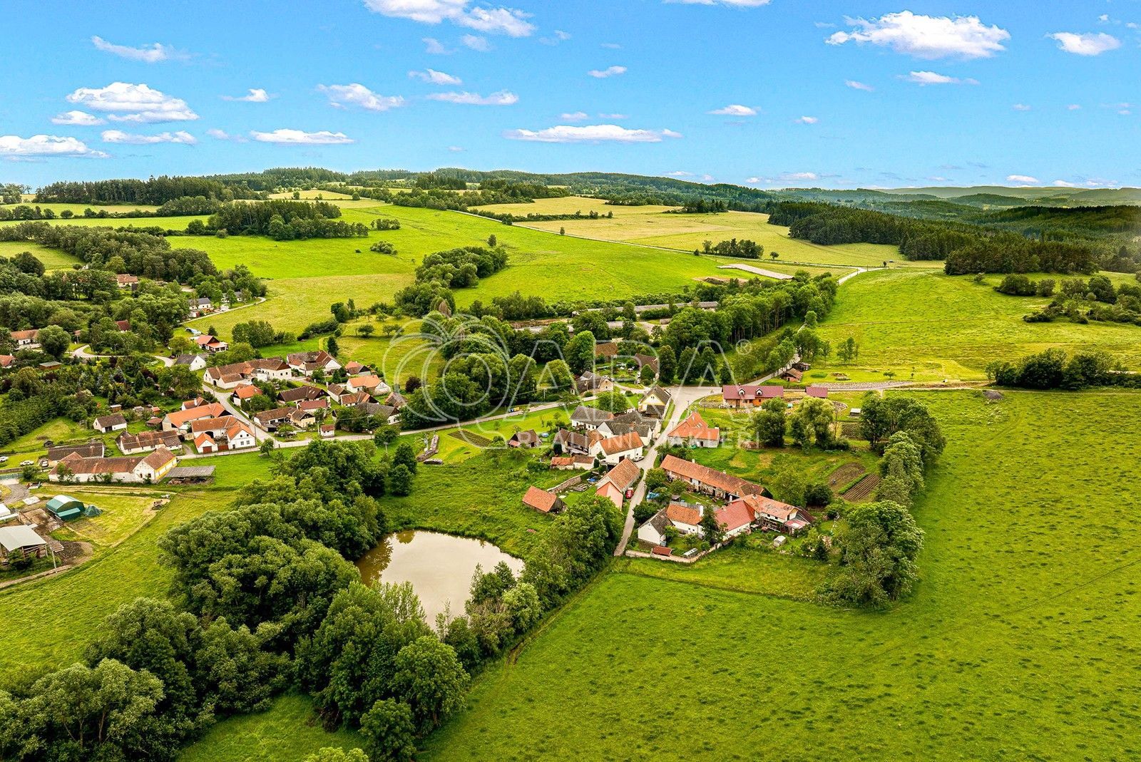 Prodej pozemek pro bydlení - Čestice, 1 m²