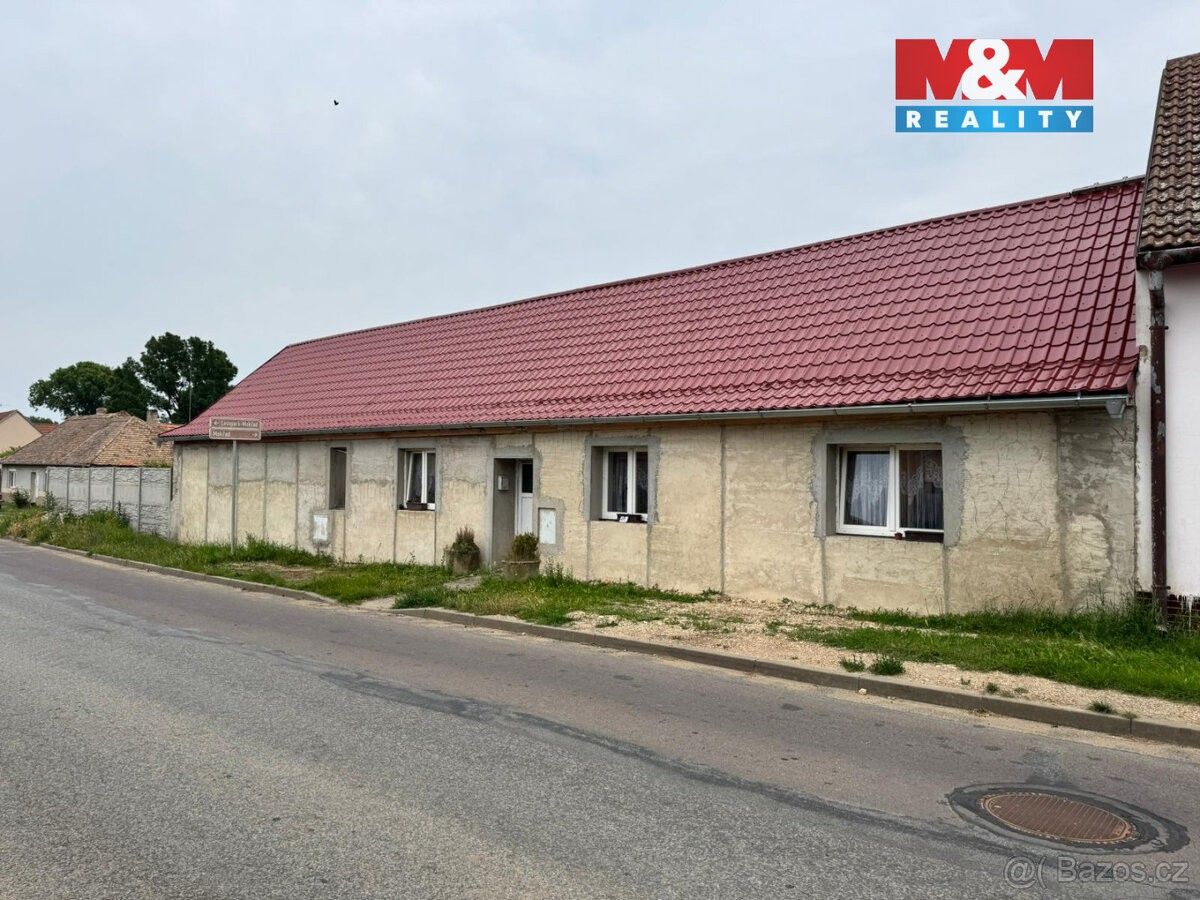 Prodej rodinný dům - Božice, 671 64