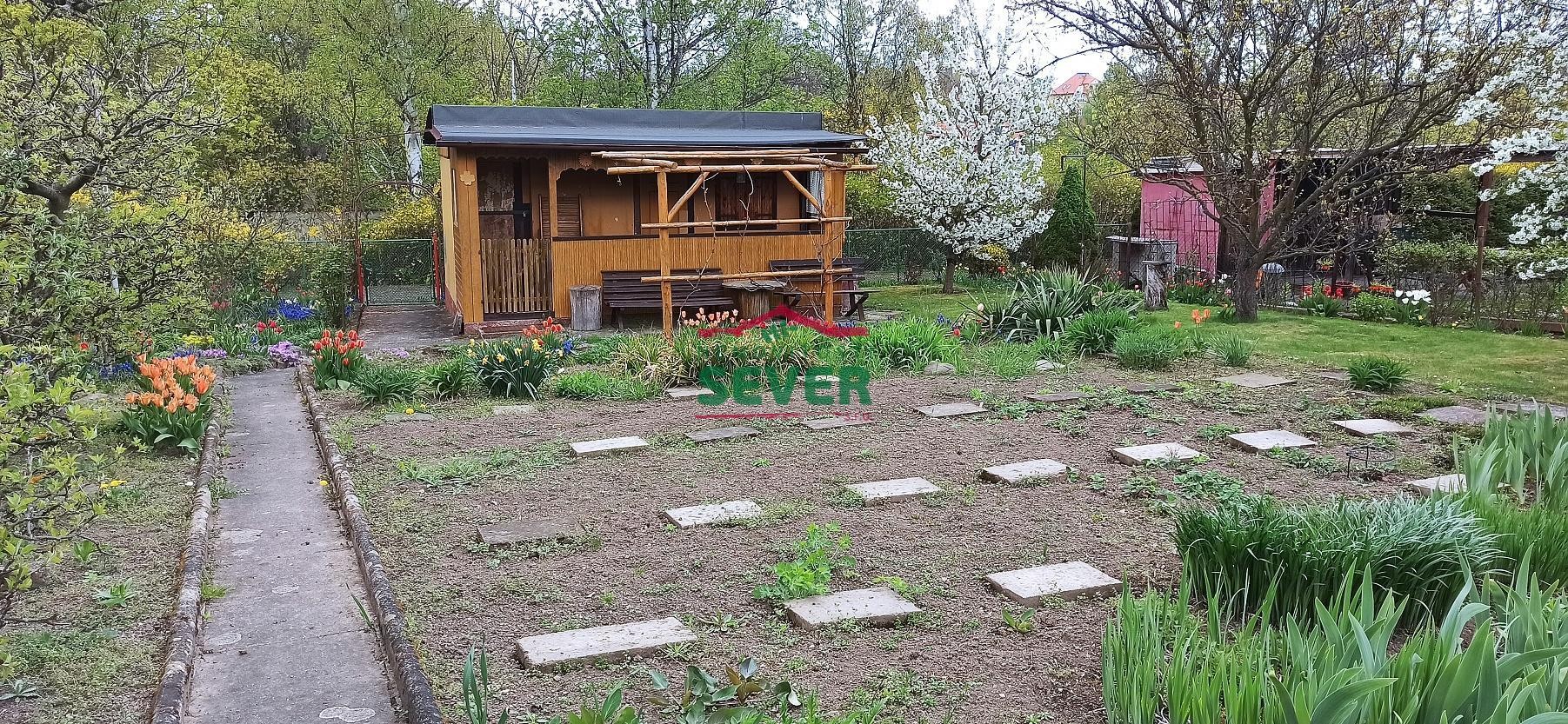 Zahrada · 326 m² · Teplice - 2