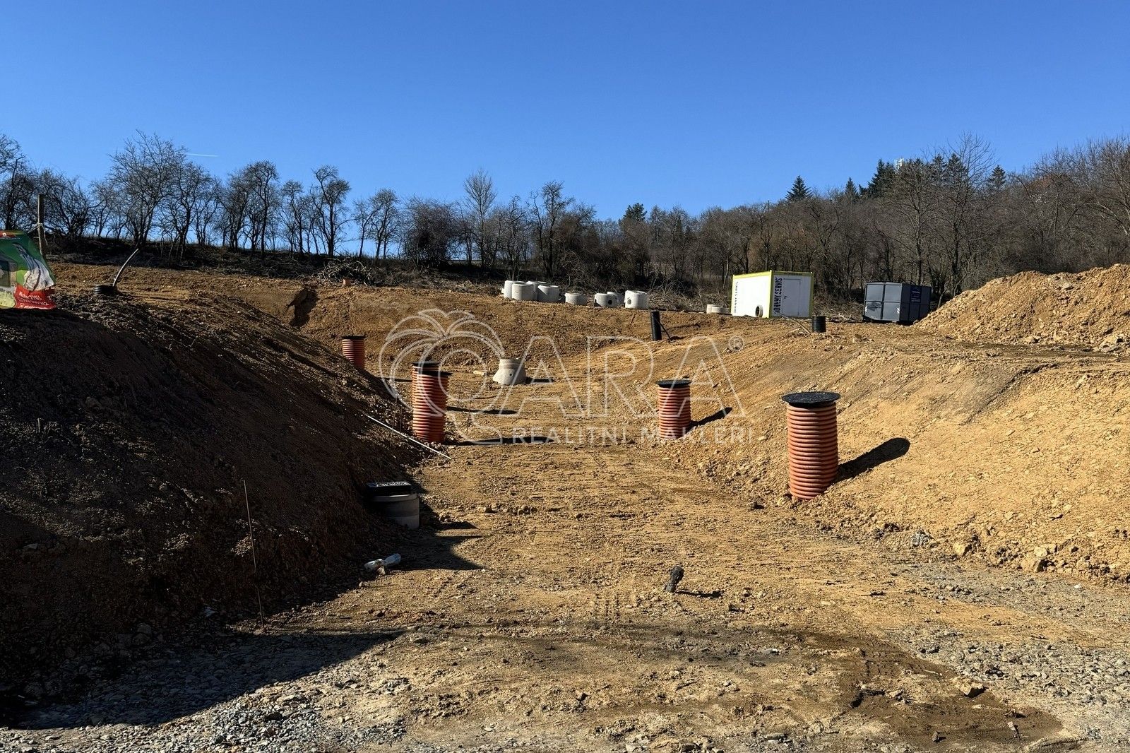 Prodej pozemek pro bydlení - Čisovice, 862 m²