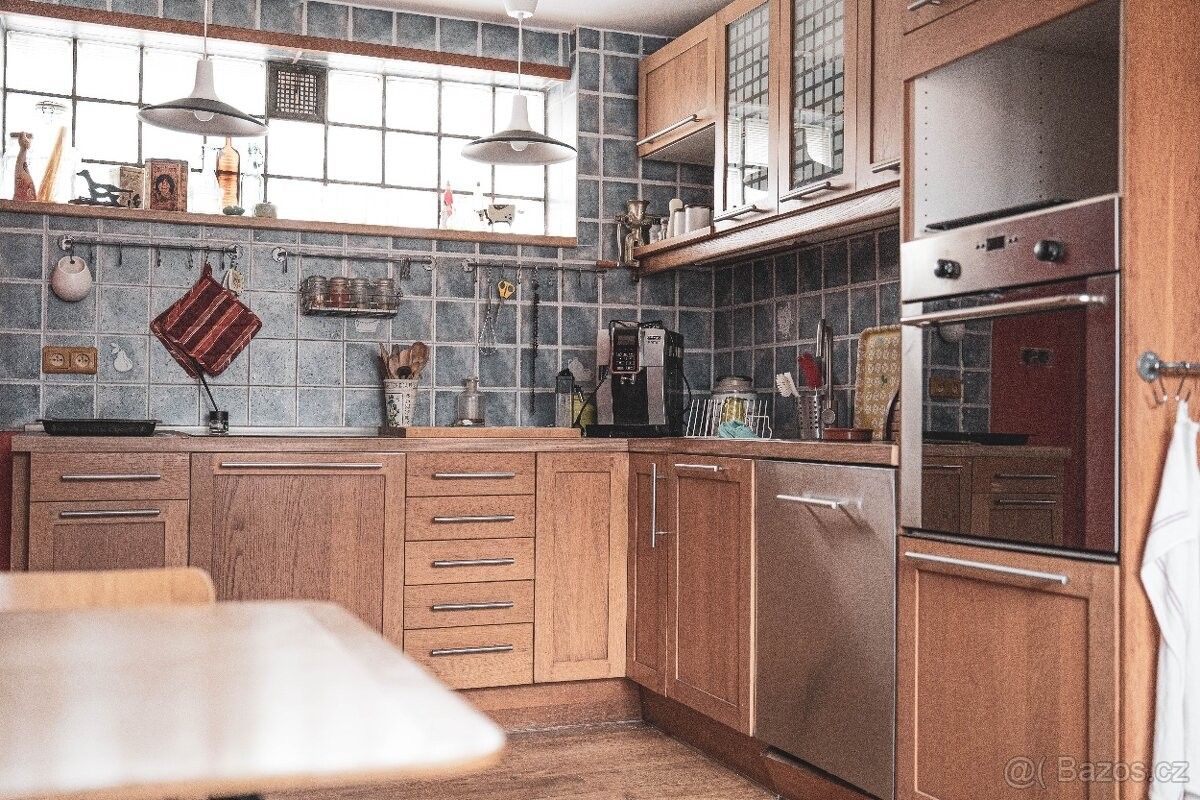 Prodej rodinný dům - Libice nad Cidlinou, 289 07