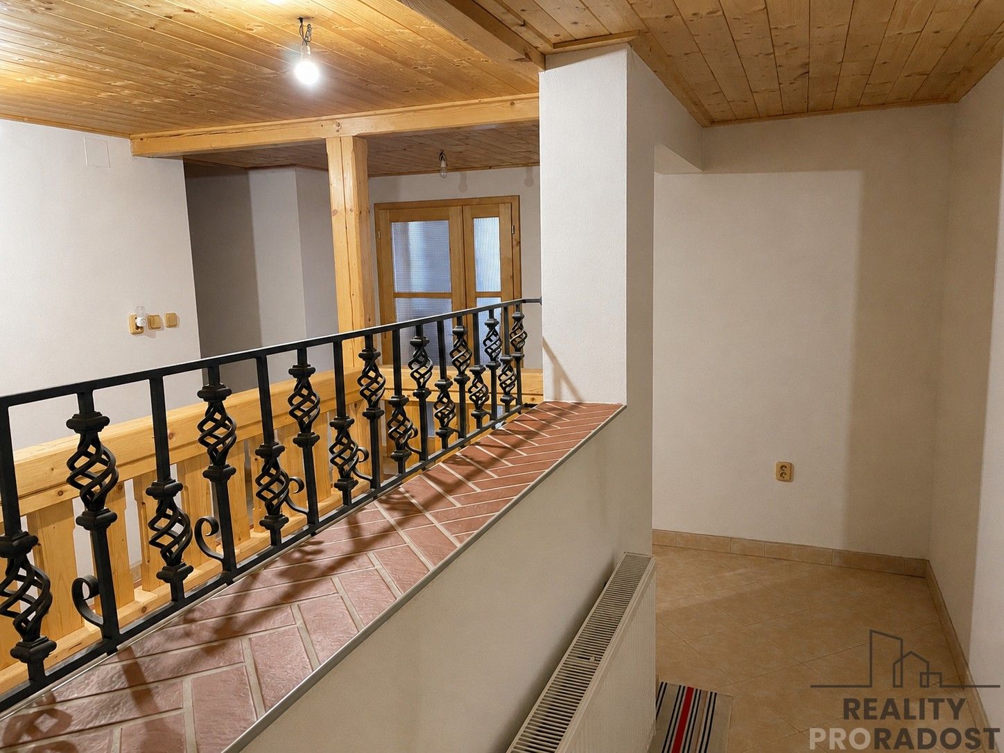 Prodej rodinný dům - Vanovice, 450 m² - 5