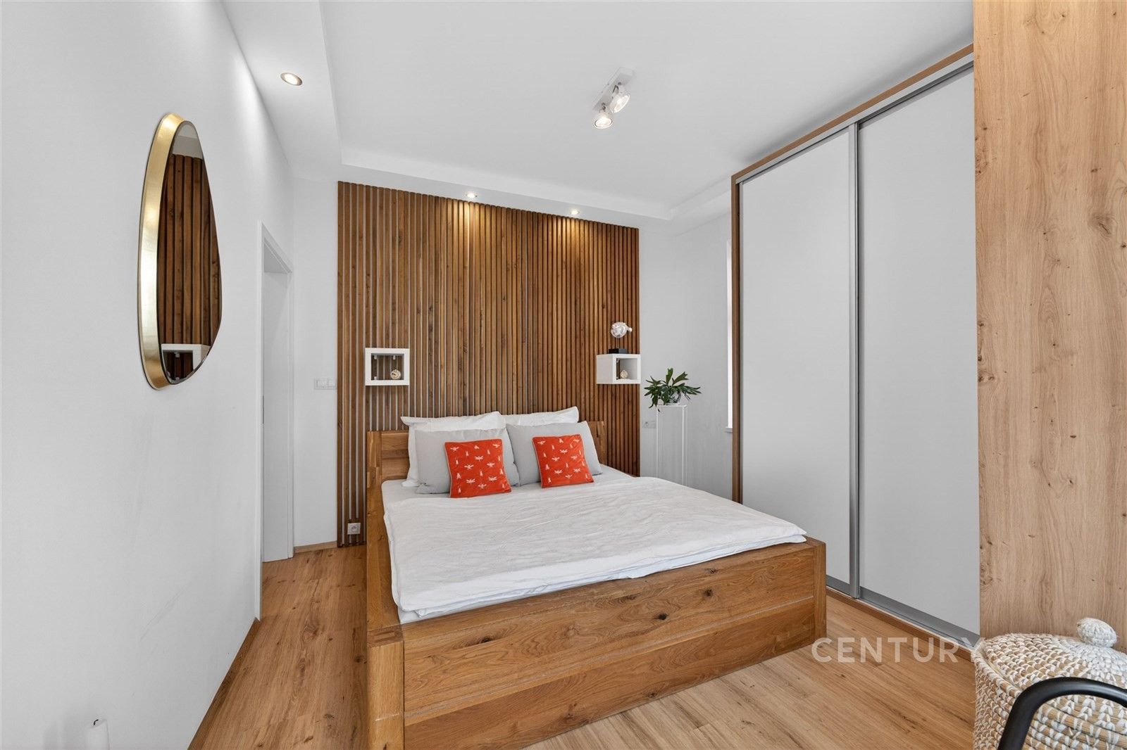Byt 4+1 · 101 m² · Jiráskova 1300, Karlovy Vary - 4