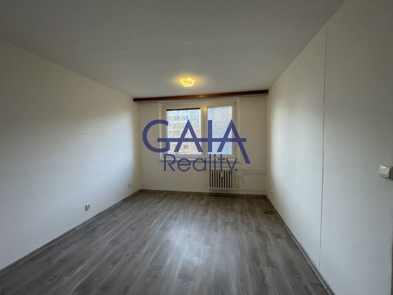 Pronájem byt 1+1 - Hutník, Veselí nad Moravou, 31 m²